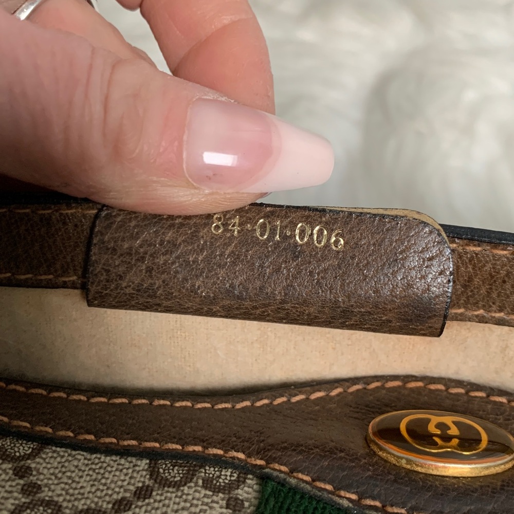 Authentic vintage 1980’s Gucci Sherry Line Ophidia clutch w/ free conversion kit - Picture 16 of 17